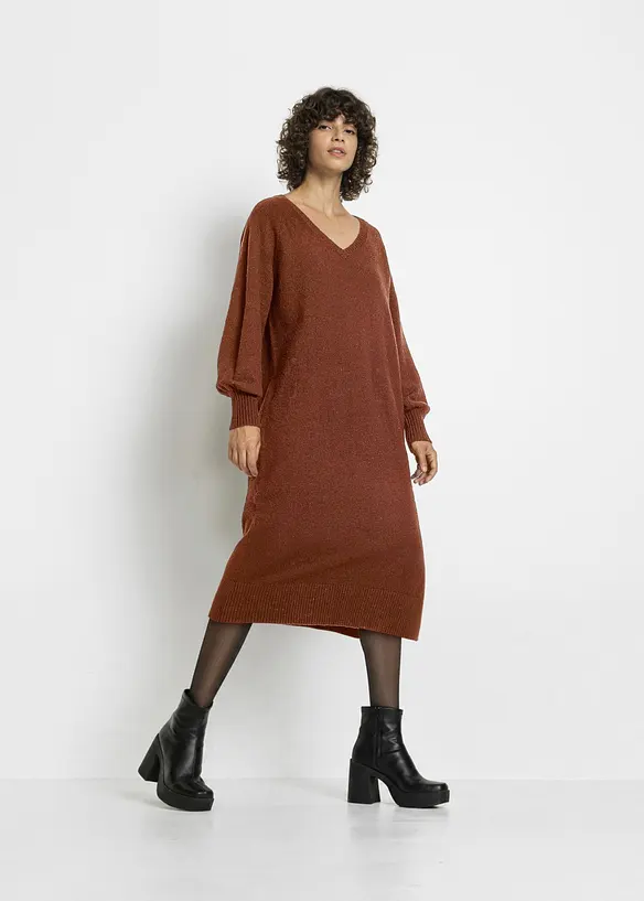 Robe midi oversize en maille, bonprix