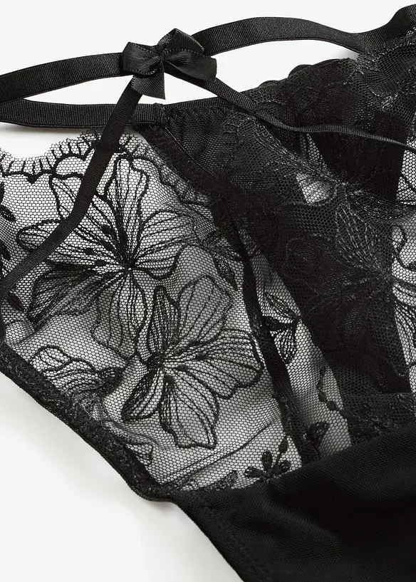 String mit edler Stickerei, bonprix