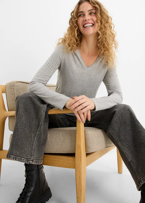 Long T-shirt manches longues &agrave; capuche, bonprix