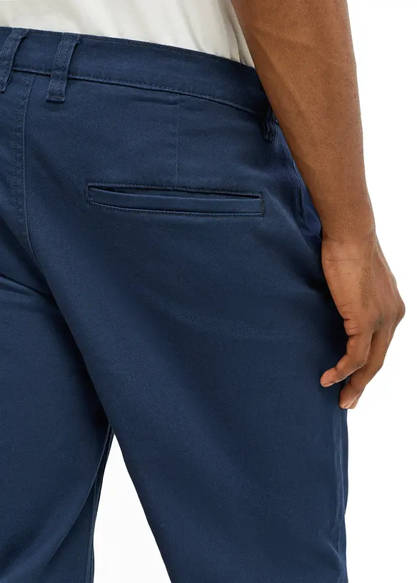 Pantalon chino extensible, ample et droit, bonprix