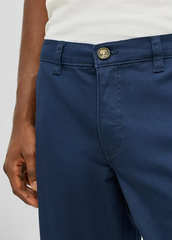 Pantalon chino extensible, ample et droit, bonprix