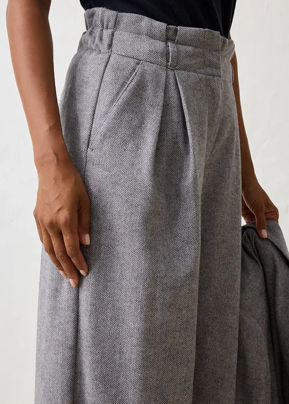 Weite Bundfaltenhose mit weichem Wollanteil, bonprix