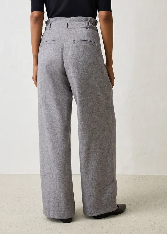 Weite Bundfaltenhose mit weichem Wollanteil, bonprix