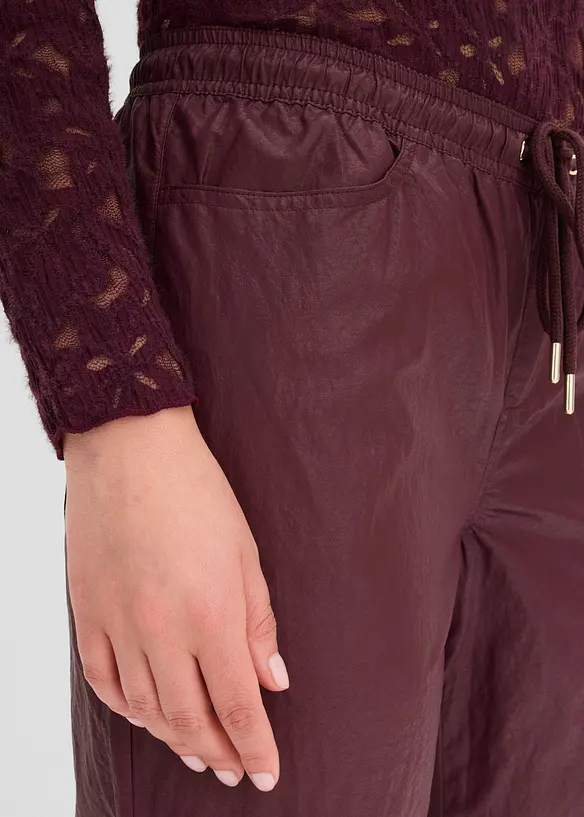 Lederimitat Schlupfhose, bonprix