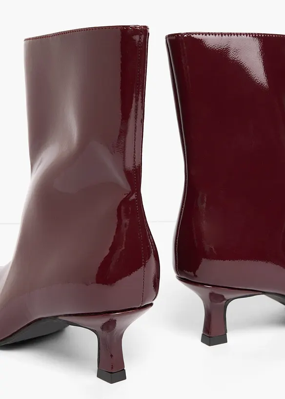 Stiefeletten in Lack-Optik, bonprix
