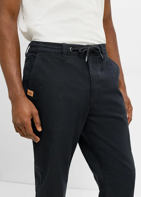 Classic Fit Stretch-Chinohose mit weitem Bein, Straight, bonprix