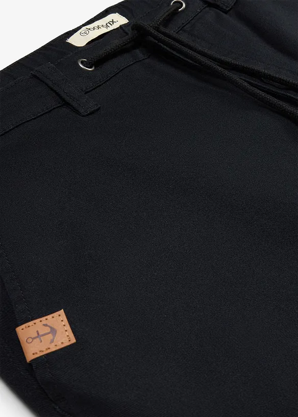Classic Fit Stretch-Chinohose mit weitem Bein, Straight, bonprix