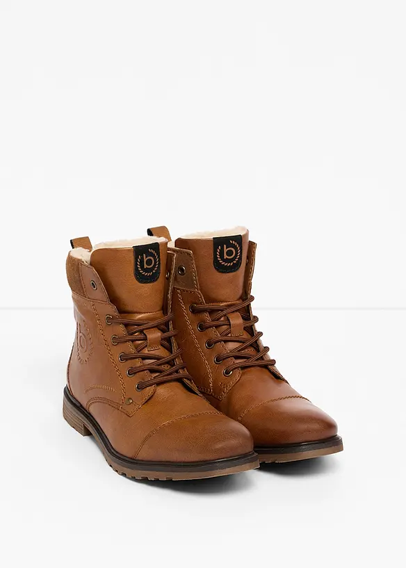 Gef&uuml;tterte Bugatti Schn&uuml;rboots, Bugatti