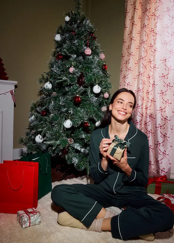 Sapin de No&euml;l LED avec neige artificielle, bonprix