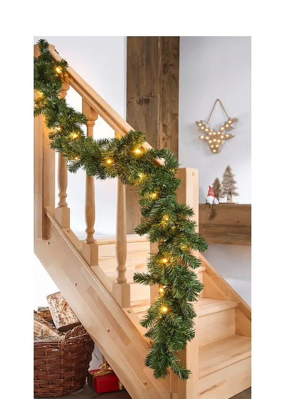 LED-Kunsttannengirlande, bonprix