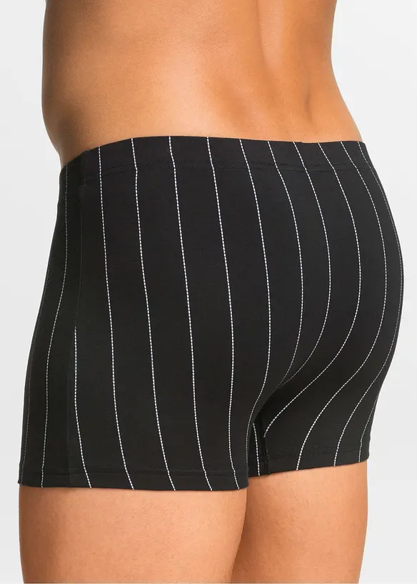 Boxershorts eng mit Baumwolle (3er Pack), bonprix