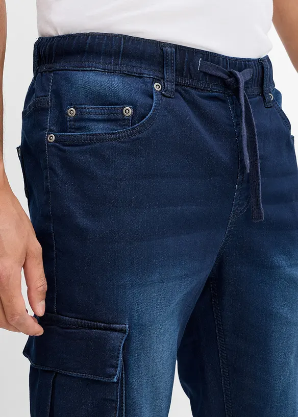 Jean jogger Slim Fit &agrave; taille &eacute;lastiqu&eacute;e et poches cargo, droit, bonprix