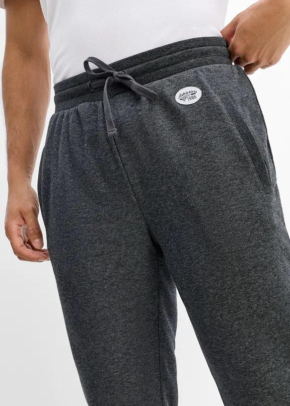Pantalon de jogging chaud avec doublure peluche, bonprix