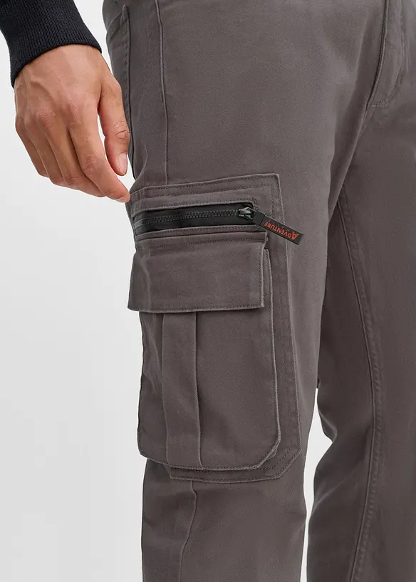 Classic Fit Stretch-Cargohose mit Dehnbund, Straight, bonprix