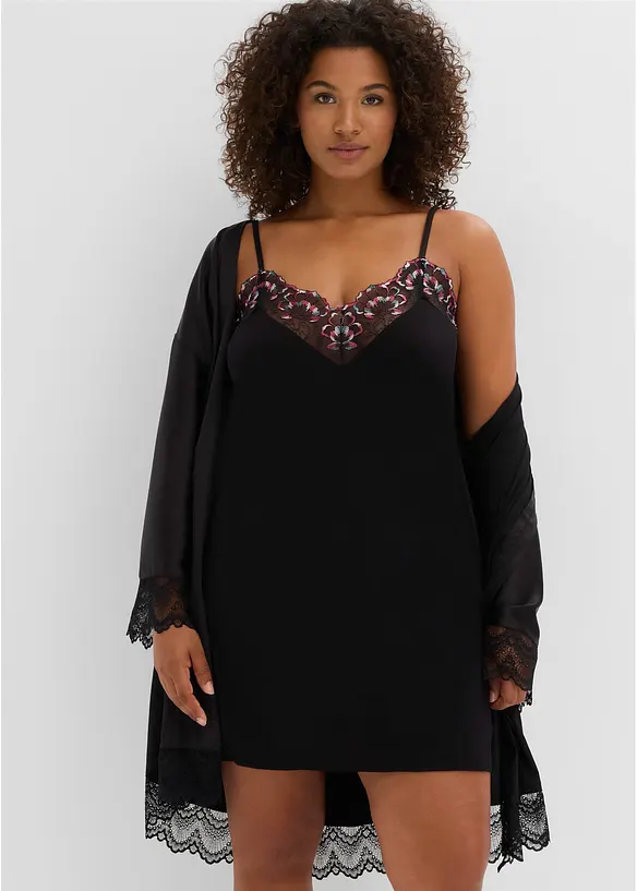 Nuisette en viscose douce avec broderies, bonprix