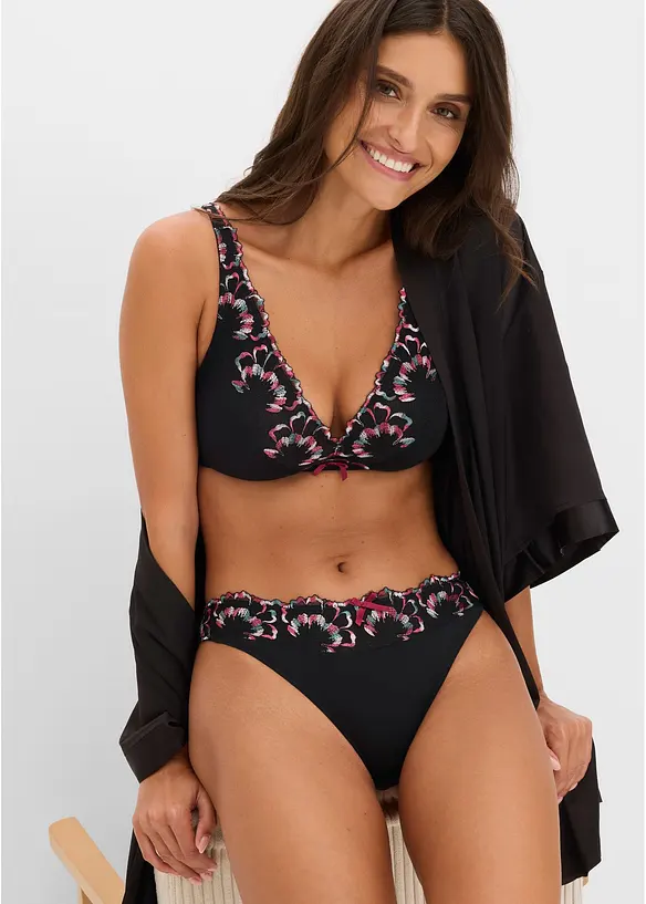 Slip mit nahtloser Hinterhose, bonprix