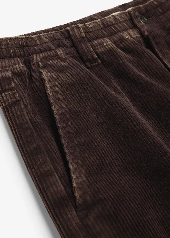 Pantalon Classic Fit en velours c&ocirc;tel&eacute;, Straight, bonprix