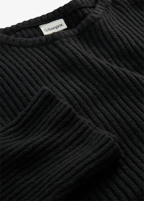 Strickkleid mit Schlitz, bonprix