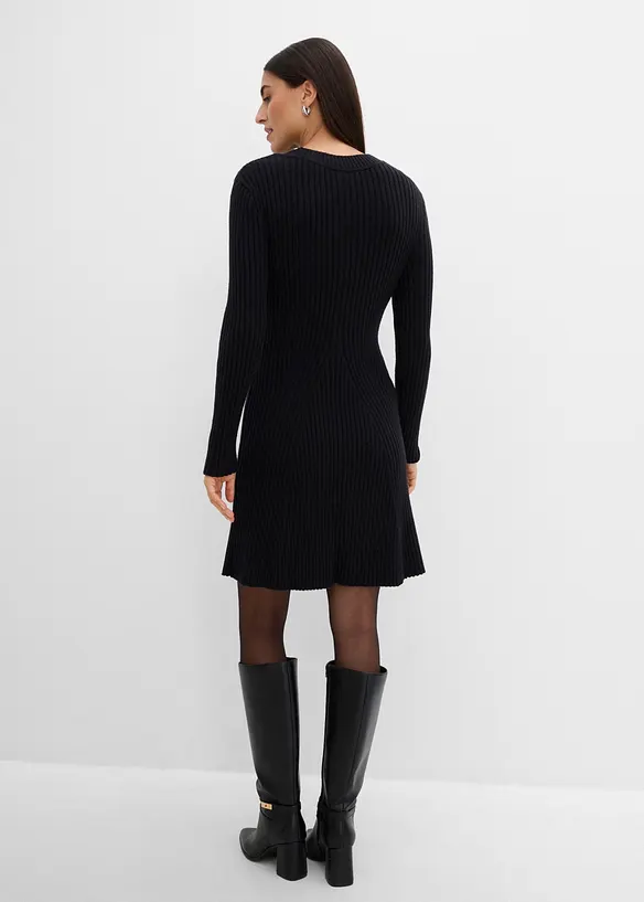 Robe courte en maille douce, bonprix