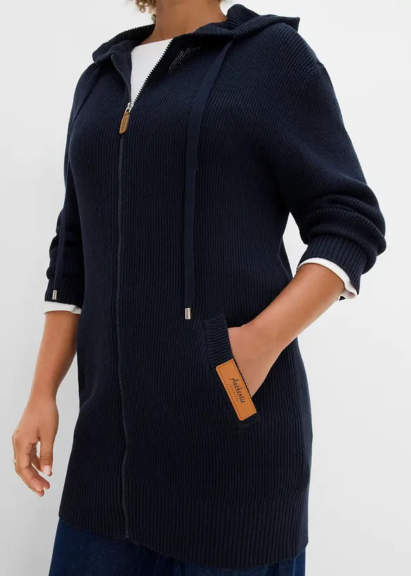 Gilet long en maille &agrave; capuche, bonprix