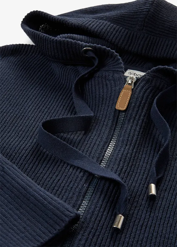 Gilet long en maille &agrave; capuche, bonprix
