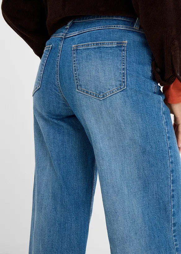 Wide-Leg-Jeans mit Umschlag, bonprix