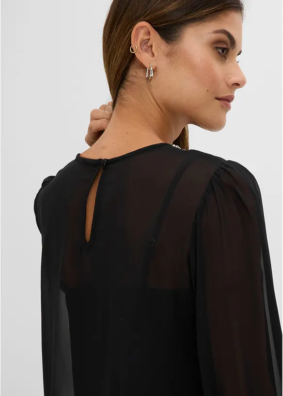Blouse en mousseline avec bordures strass&eacute;es, bonprix