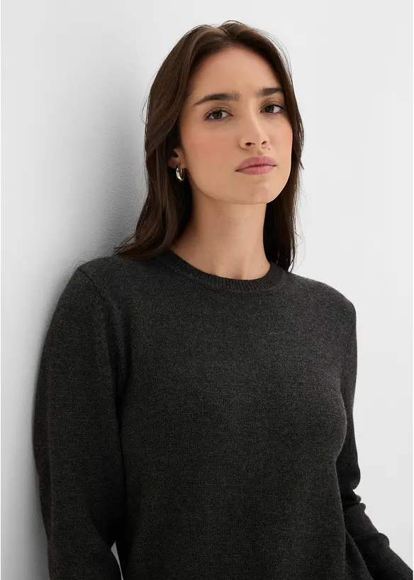 Feinstrickpullover aus Viskose-Mix, bonprix