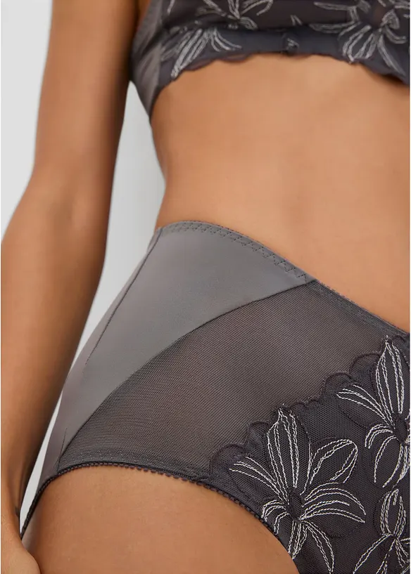 Formslip mit zarter Stickerei, bonprix