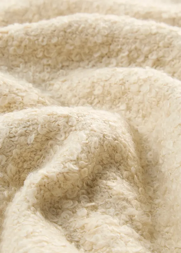 Troyer in Boucl&eacute;-Optik, bonprix