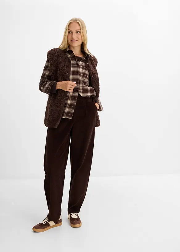 Pantalon Barrel en velours &agrave; larges c&ocirc;tes, bonprix