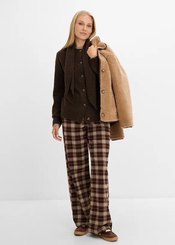 Gilet en maille &agrave; col ch&acirc;le, bonprix