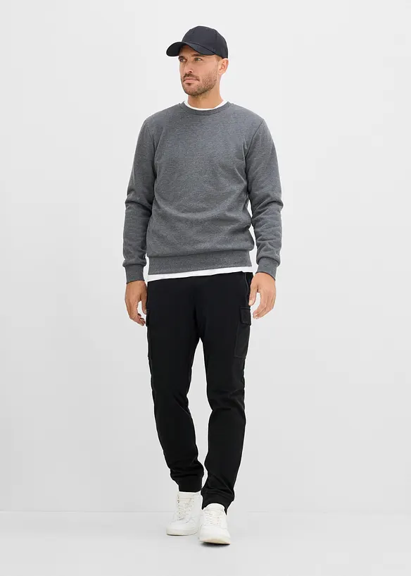 Pantalon de jogging chaud &agrave; poches cargo, Regular Fit, bonprix