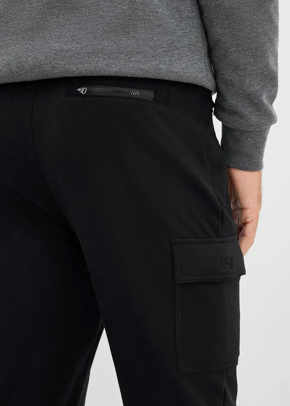 Pantalon de jogging chaud &agrave; poches cargo, Regular Fit, bonprix