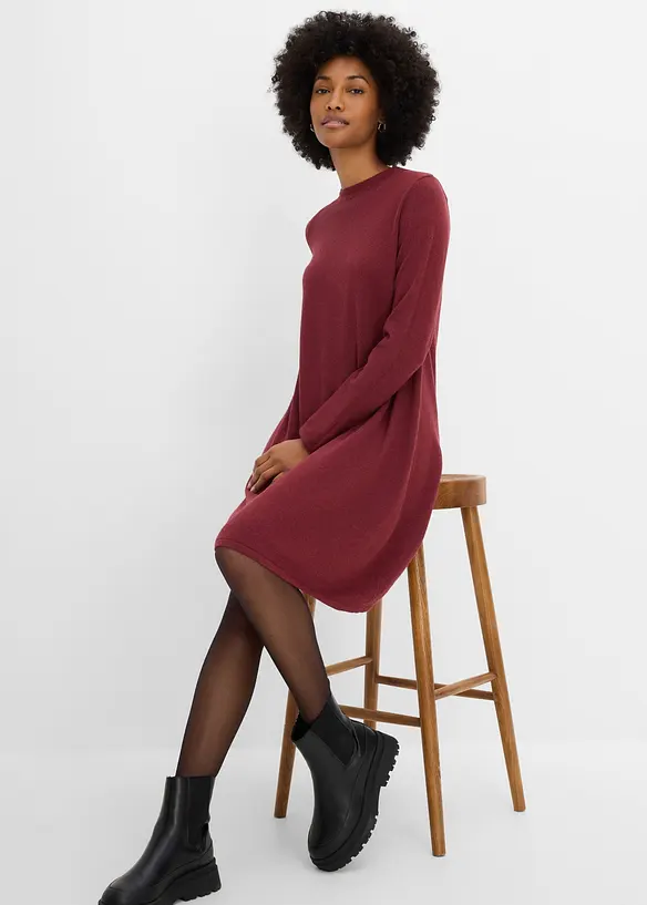 Robe en maille, coupe trap&egrave;ze, bonprix
