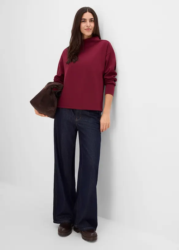 Sweat oversize en mati&egrave;re n&eacute;opr&egrave;ne douce, bonprix