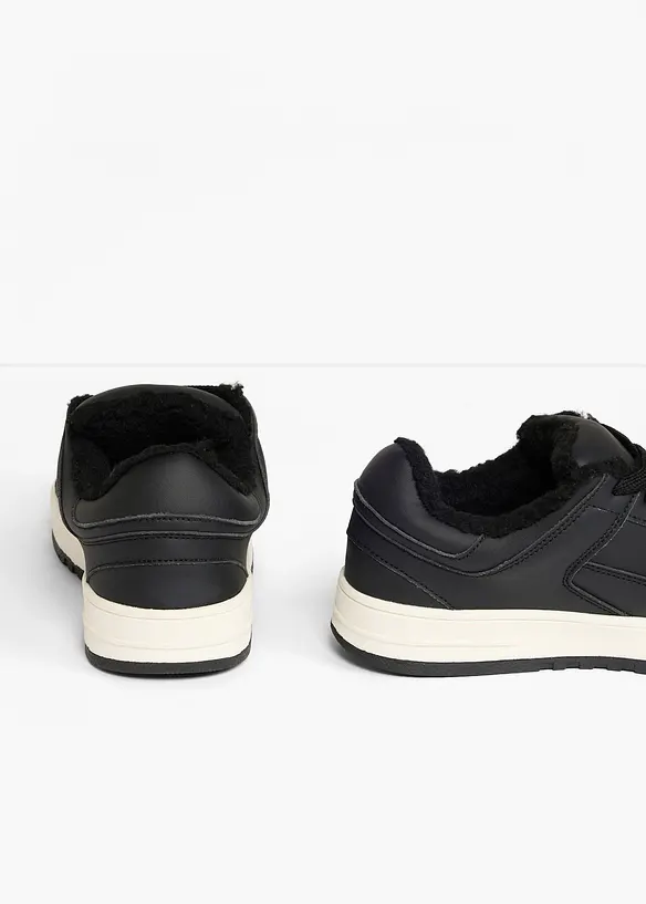 Sneakers fourr&eacute;es, bonprix