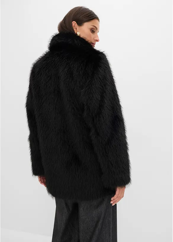 Oversized Fellimitat-Jacke, bonprix