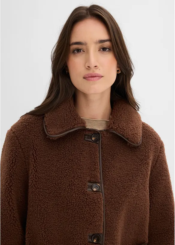 Veste en sherpa avec poches plaqu&eacute;es, bonprix
