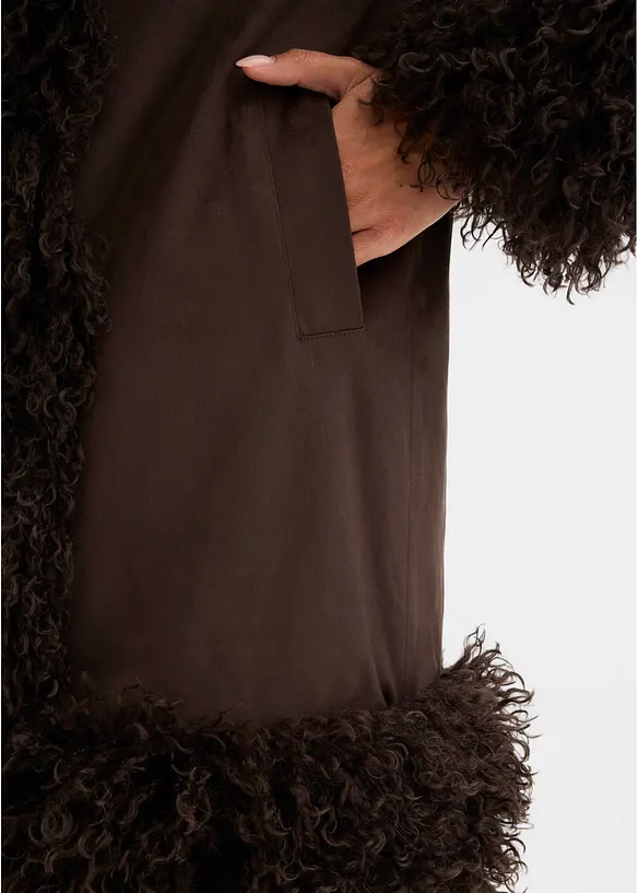 Manteau enduit avec bordures moutonn&eacute;es, bonprix