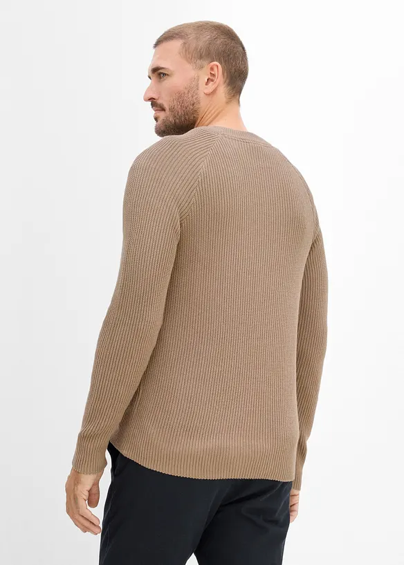 Pull en fine maille c&ocirc;tel&eacute;e Slim Fit, bonprix