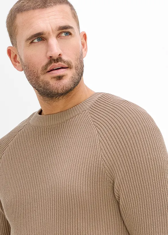 Pull en fine maille c&ocirc;tel&eacute;e Slim Fit, bonprix