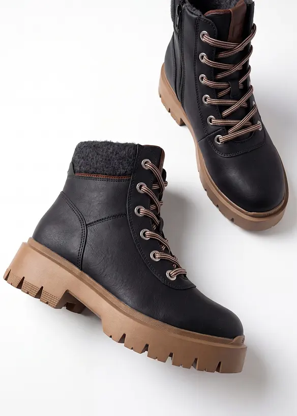 Esprit Schn&uuml;rboots mit Profilsohle, Esprit