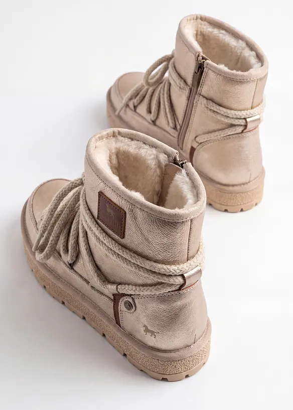 Boots fourr&eacute;es Mustang &agrave; lacets, Mustang