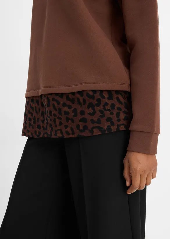 Sweat avec empi&egrave;cement l&eacute;opard, bonprix