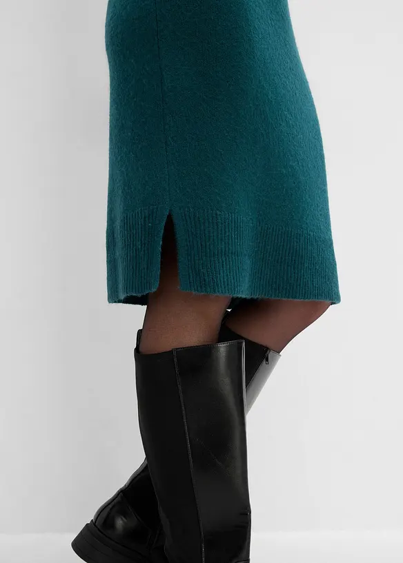 Robe oversize en maille &agrave; col roul&eacute;, bonprix
