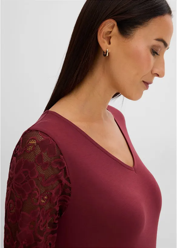 T-shirt &agrave; manches longues en dentelle, bonprix