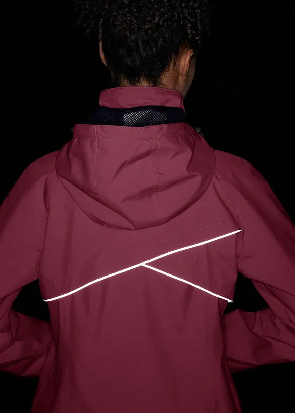 Veste imperm&eacute;able &agrave; d&eacute;tails r&eacute;fl&eacute;chissants, bonprix