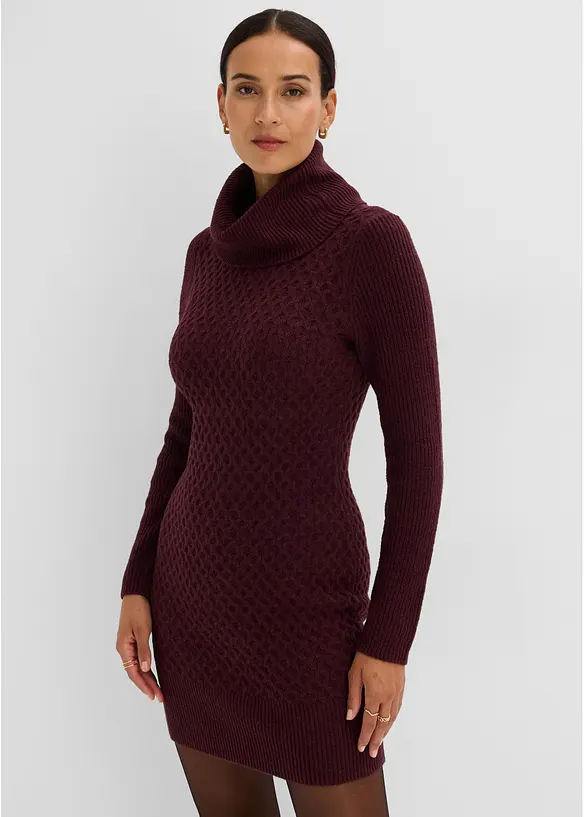 Figurbetontes Strickkleid mit Rollkragen, bonprix