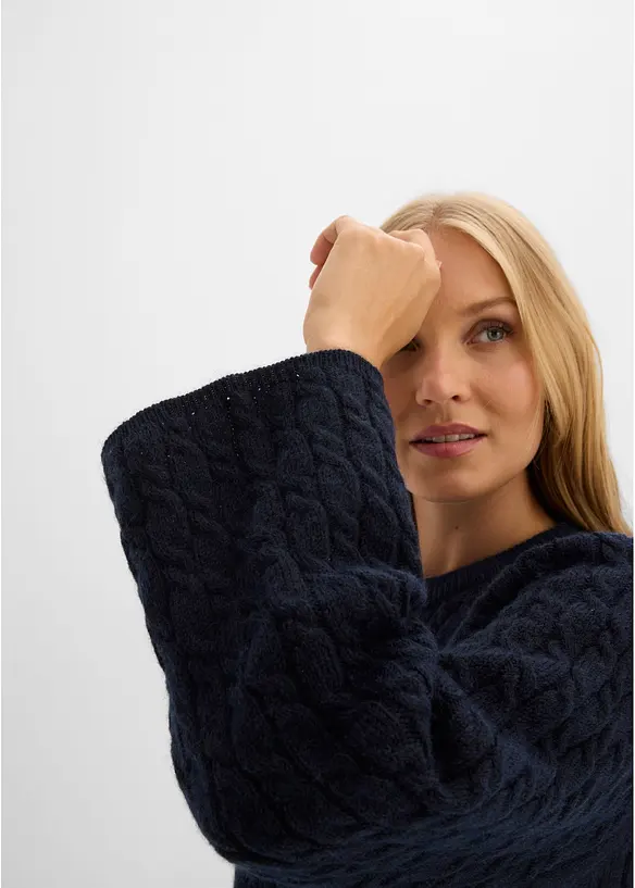 Oversize-Pullover mit Zopfmuster, bonprix